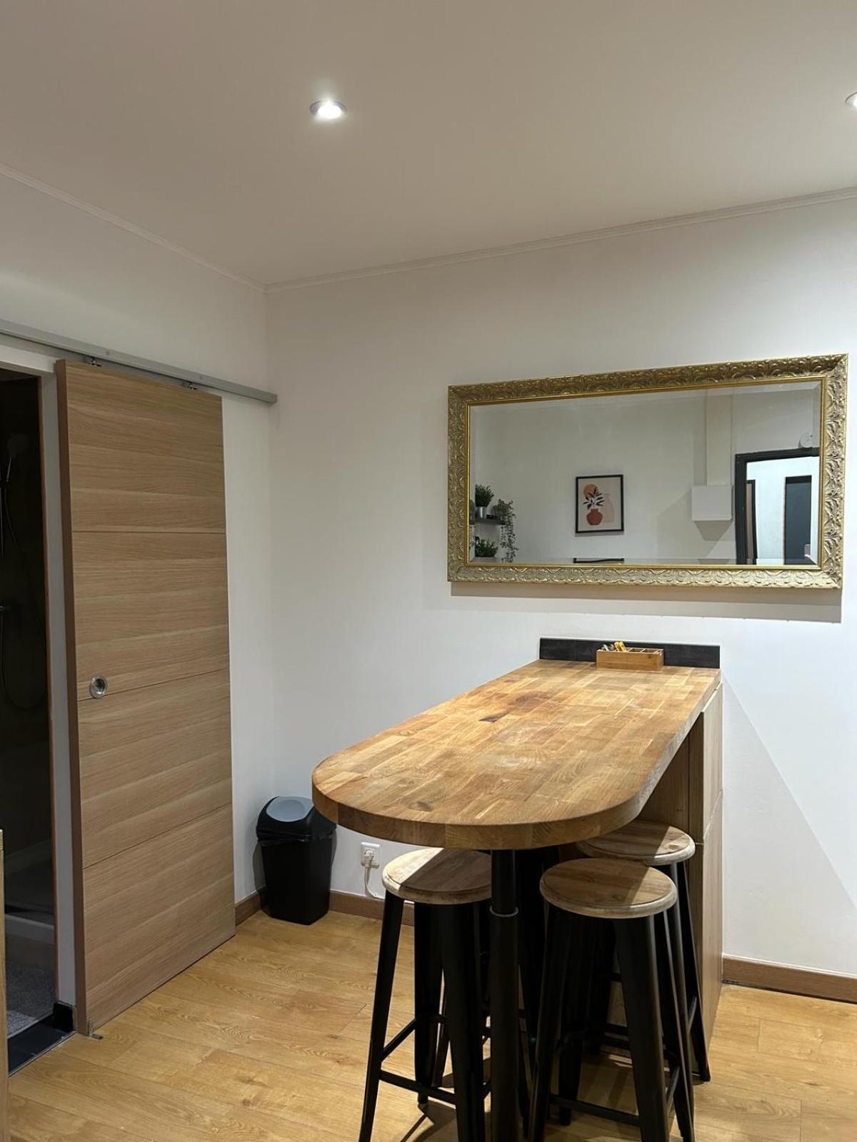 Velours & Balneo Lägenhet Saint-Nazaire  Exteriör bild